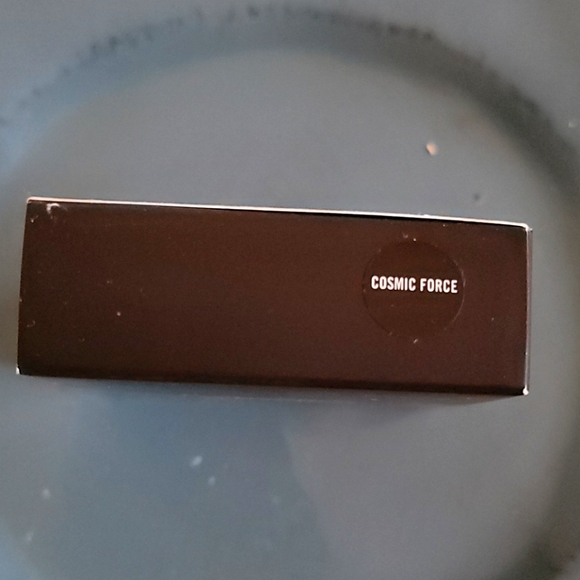 Blush - Picture 1 of 2